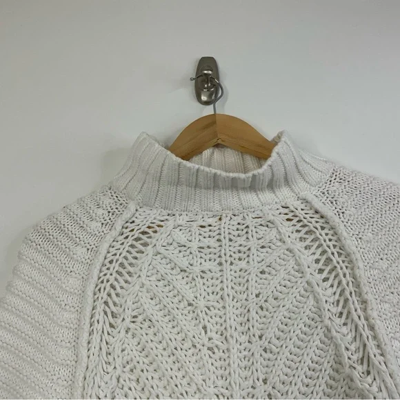 Free People Sweetheart Sweater Off White. Size XS. Mock Neck Ballon Sleeves. - Picture 5 of 7